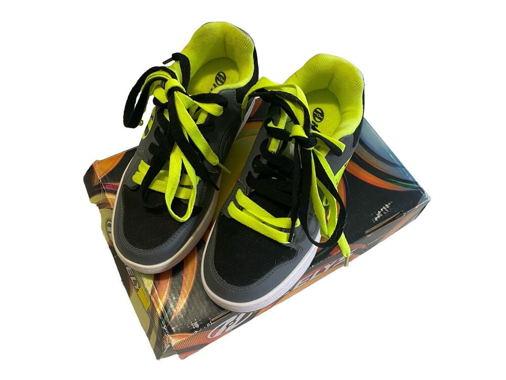 Heelys Kids Skate Shoes Sz 5 Propel 2.0 Gray Black Yellow new in box